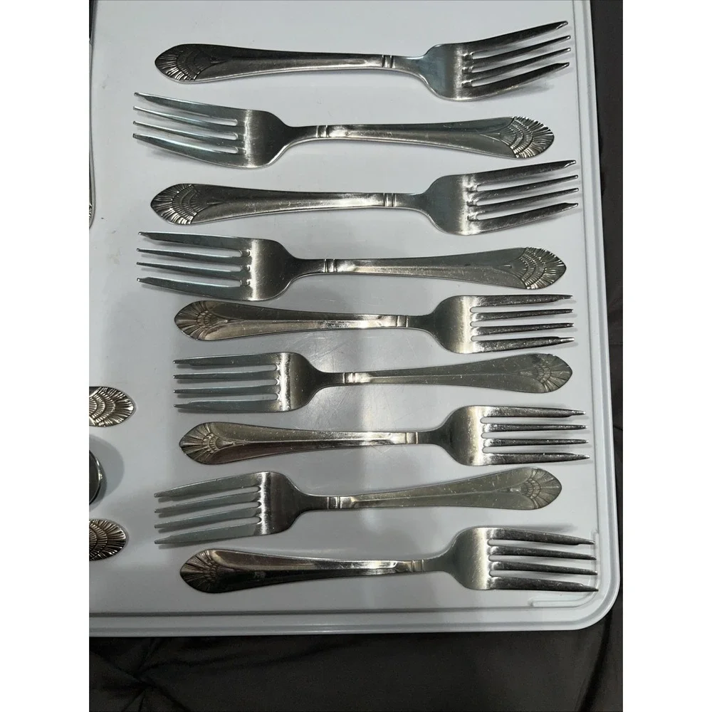 27 Piece Replacement Flatware World Walco WNK‎ Butter Knife Forks Spoons Shell